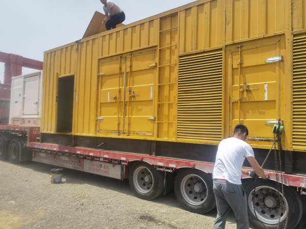 兴安除了负载情况和发动机维护，还有哪些因素会影响 200kw 柴油发电机的油耗？